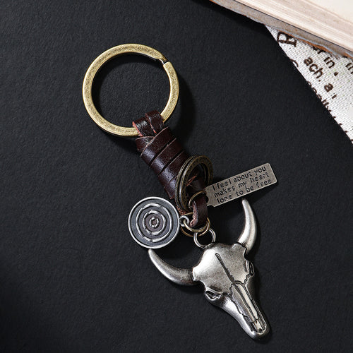 Vintage Western Bull Skull Genuine Leather Keychain Retro EDC Bag Charm Key Fob